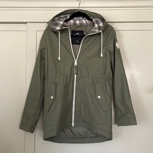 Hollister Olive Green Rain Jacket